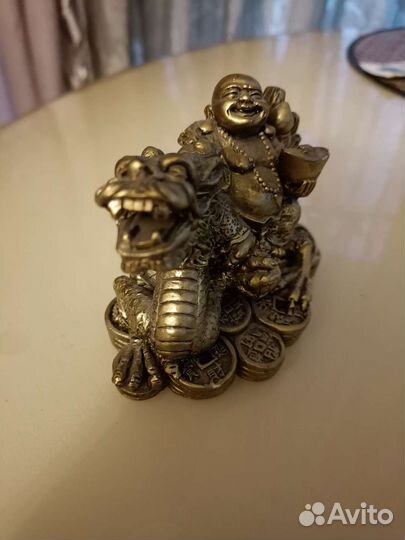 Хоттей на драконе