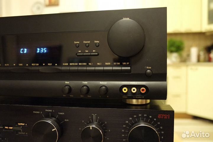 Harman Kardon AVR18 Stereo Receiver (1999)