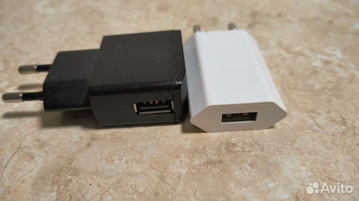 Зарядное устройство