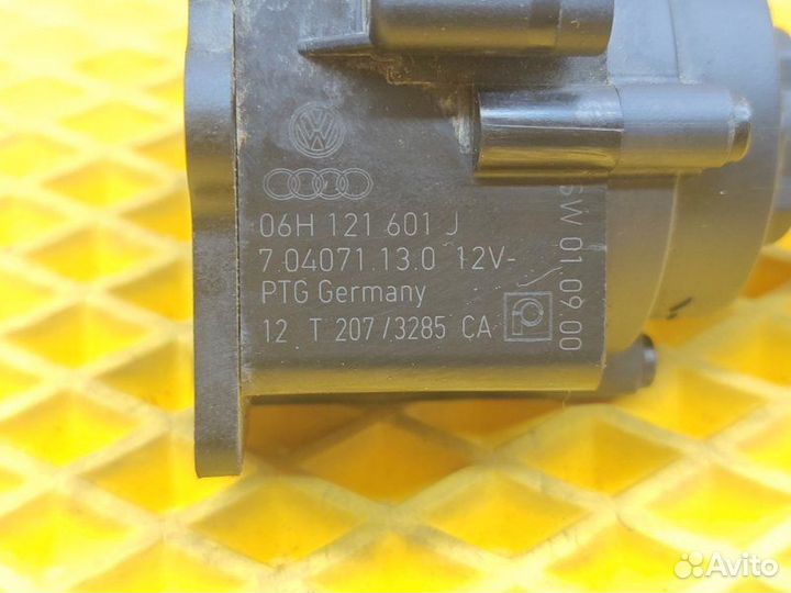 Дополнительная помпа Audi A5 8T 2.0 CDN 2012