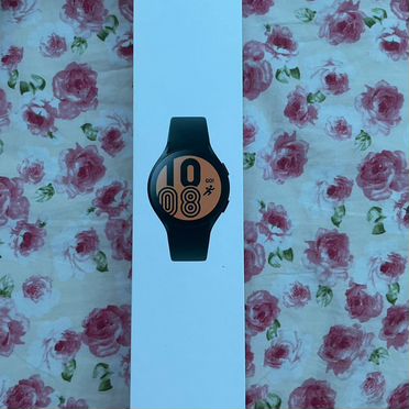 Samsung galaxy Watch 4 + ремешок