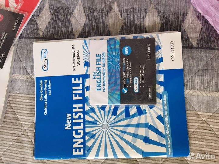 New English File. Beginner. Student's Book