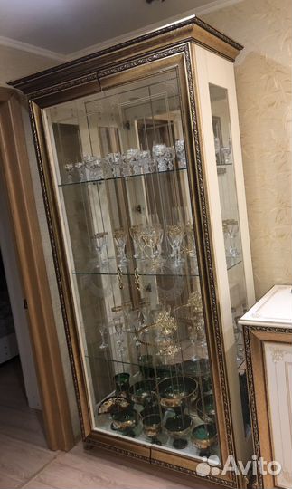 Витрина Версал