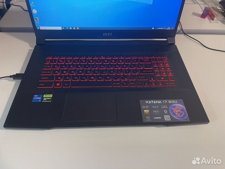 Игровой ноутбук MSI katana 17 i5 12450, RTX 2050