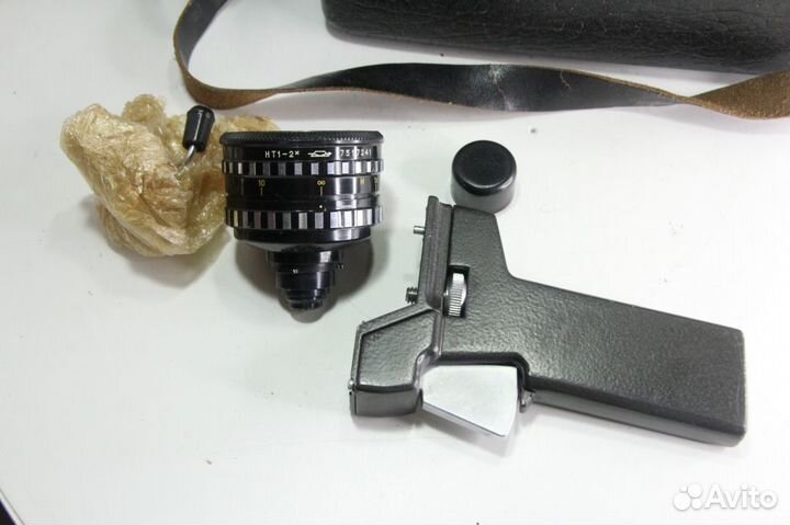 Механическая кинокамера СССР : Кварц 2 Х 85 - 1 М