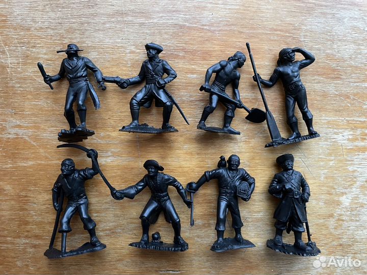 Индейцы, Пираты, Викинги, Ковбои дзи