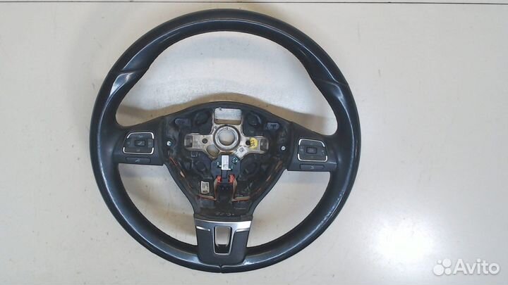 Руль Volkswagen Tiguan, 2012