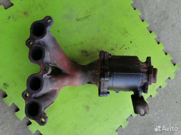 Коллектор выпускной Ниссан Микро k12 CR14