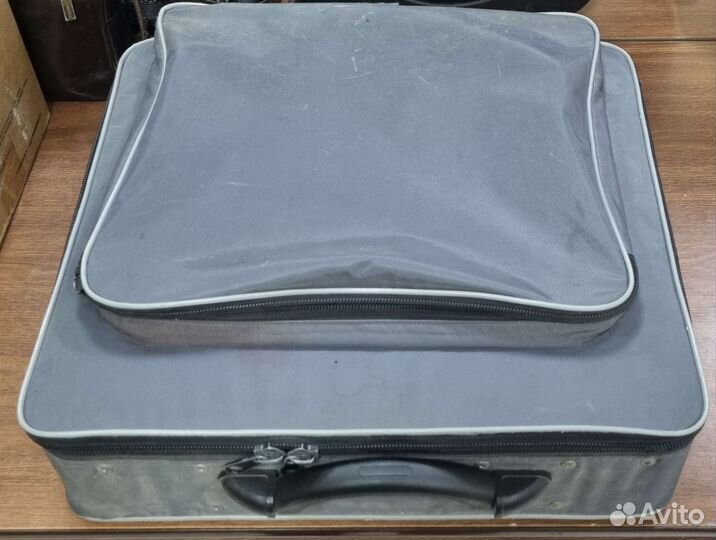 Микшерный пульт Behringer UB2222FX-PRO