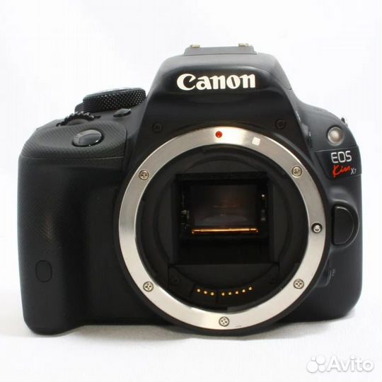 Зеркальный фотоаппарат Canon Rebel XS (1000d)