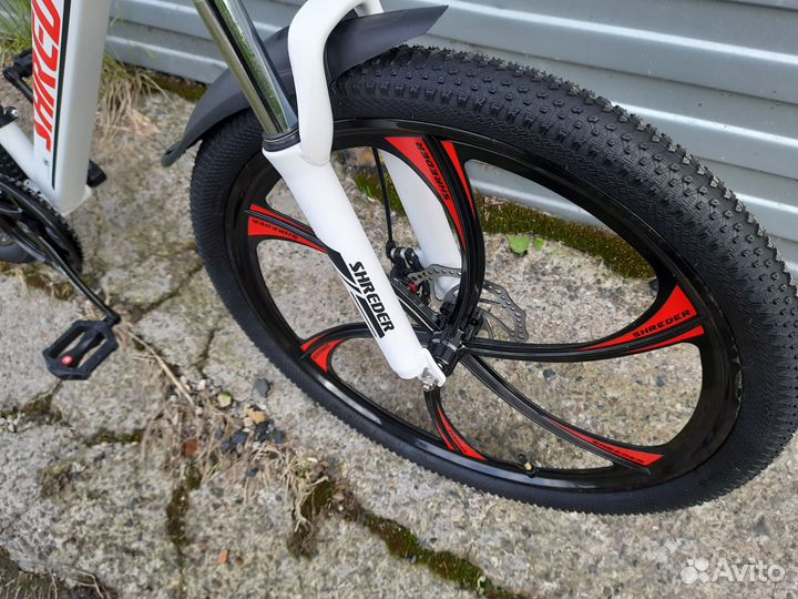 Велосипед на литых дисках новый 26 дюймов