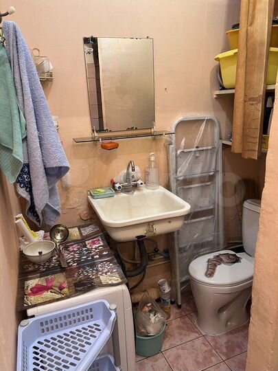 Комната 18 м² в 2-к., 8/9 эт.