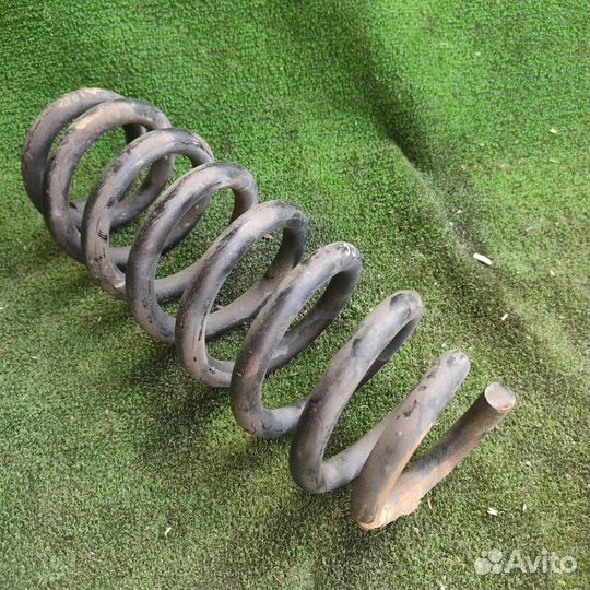 Пружина задняя Suzuki Grand Vitara/Escudo TD54