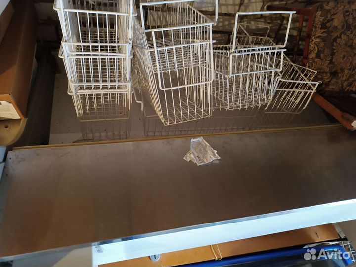 Лари магазинные б/у