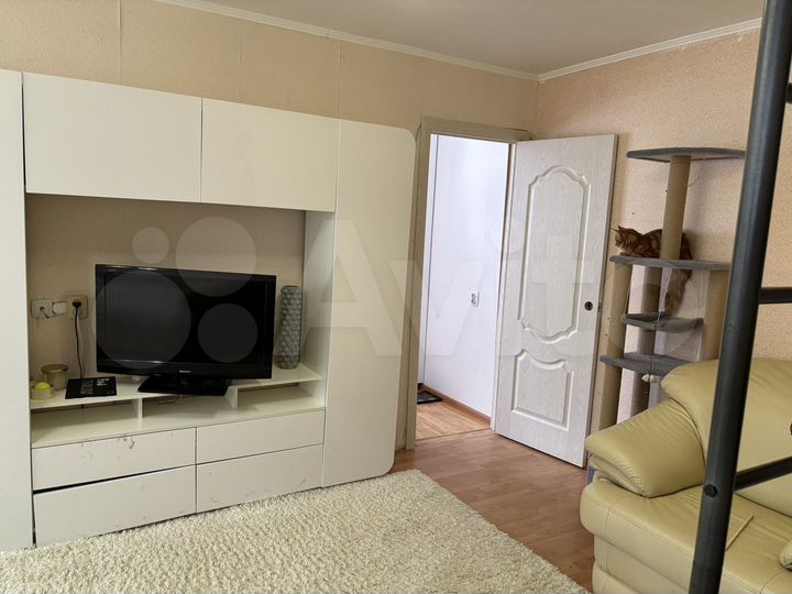 2-к. квартира, 42 м², 3/5 эт.