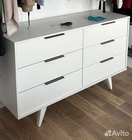 Комод 135х46x82 см
