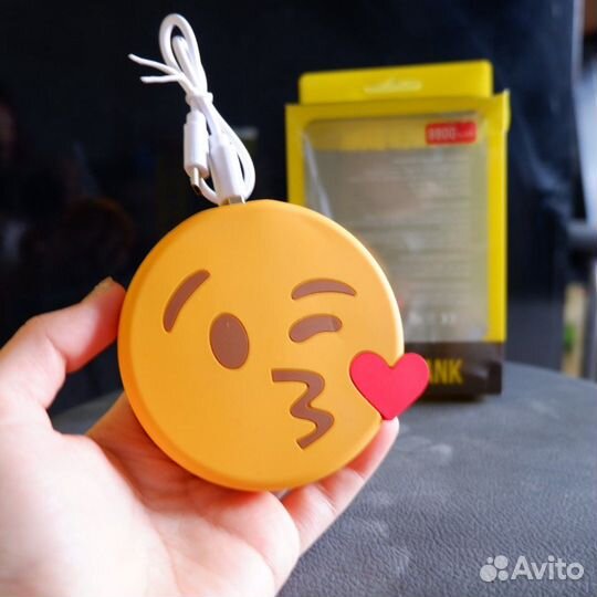 Внешний аккумулятор Power Bank 8800