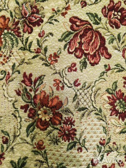 Скатерть гобеленовая