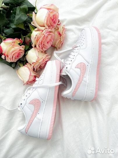 Nike air force 1 low love