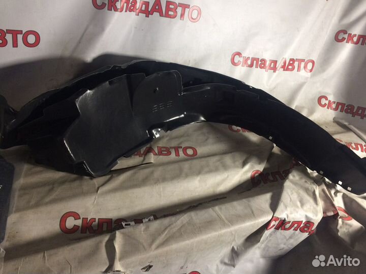 Подкрылок передний правый Hyundai Elantra 03-06г.в