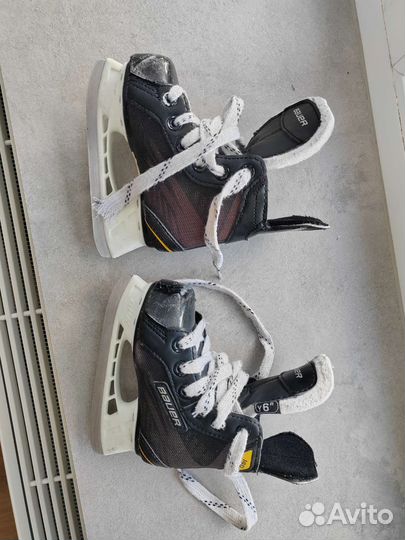 Коньки детские bauer suprime 140, размер 6, 15 см