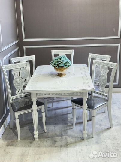 Стол и стулья от производителя. В наличии