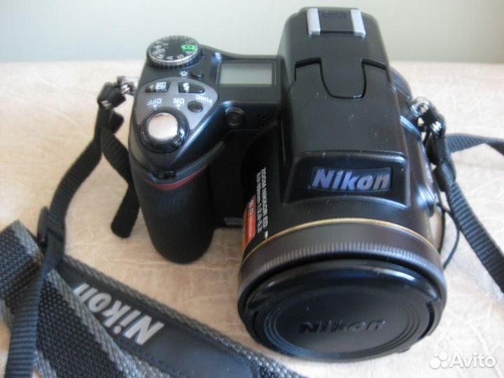 Фотоаппарат цифровой Nikon E8800 Япония