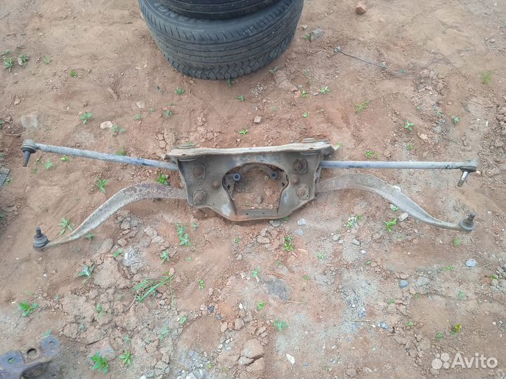 Подрамник задний Hyundai Santa Fe Classic