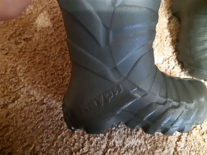 Резиновые сапоги 28-29 и 30 размер