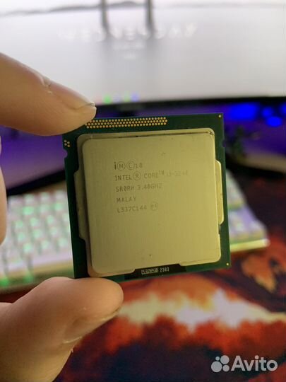 Процесор i3 3240