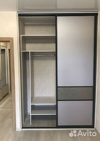 Распашной шкаф