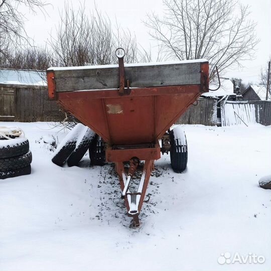 Разбрасыватель удобрений УралАгроМаш МВУ-6Г, 1990