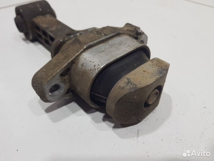 Опора двигателя (Hyundai i40)