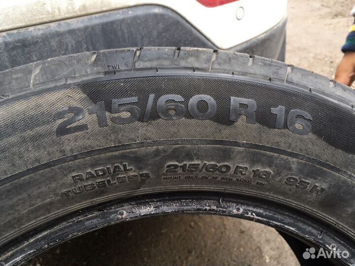 Continental ContiPremiumContact 2 215/60 R16