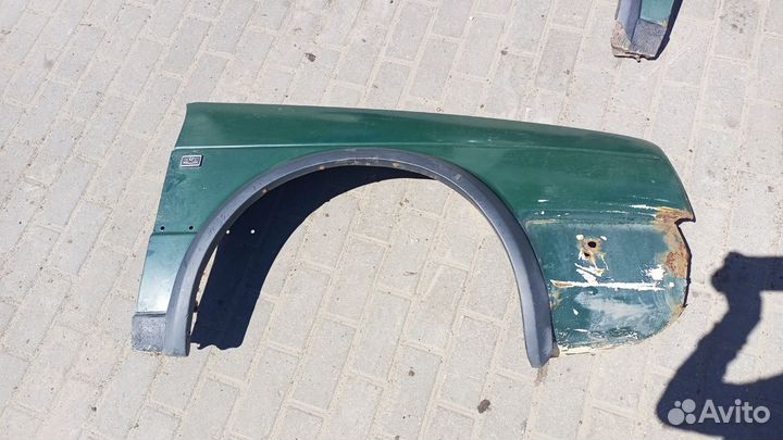 Крылок переднее volkswagen golf 2 jetta 2