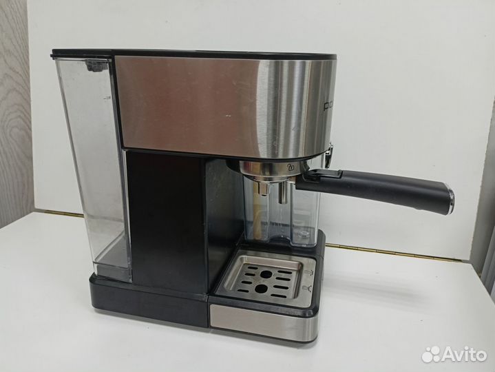 Кофеварка рожковая Polaris PCM 1536E