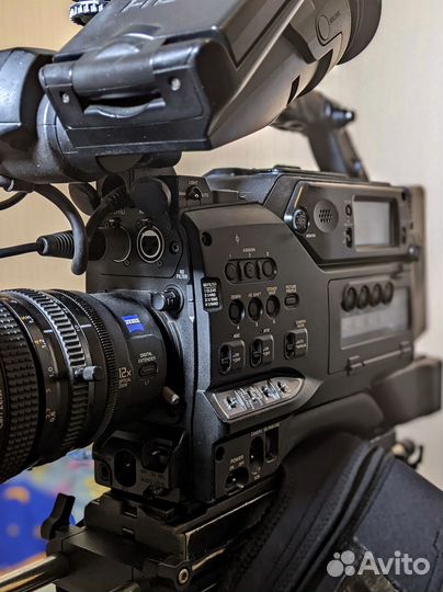 Проф. видеокамера sony HVR-S 270 Е