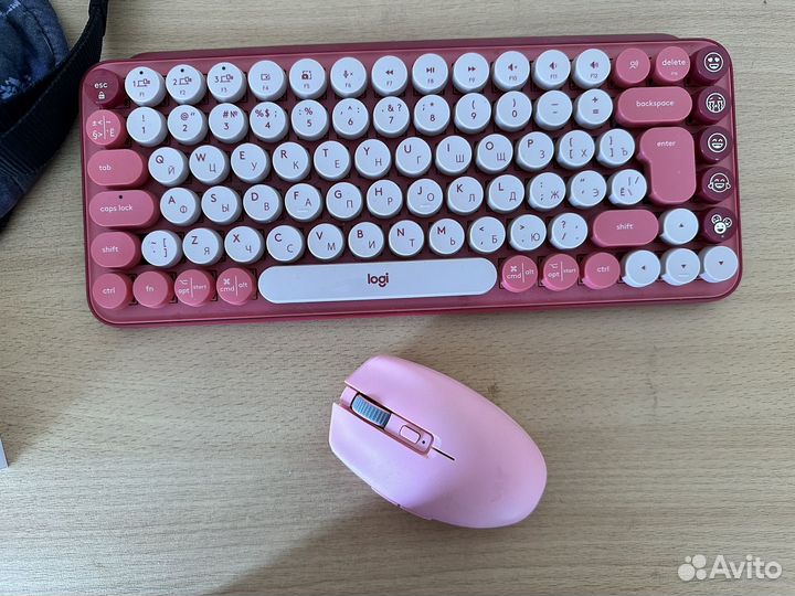 Клавиатура и мышь беспроводные