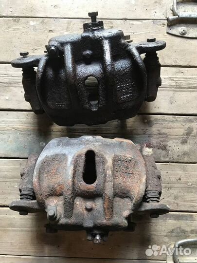 Суппорта передние Range Rover Sport Discovery