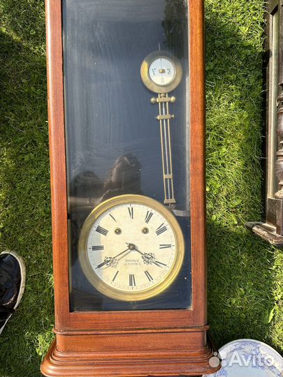 Часы старинные резерв