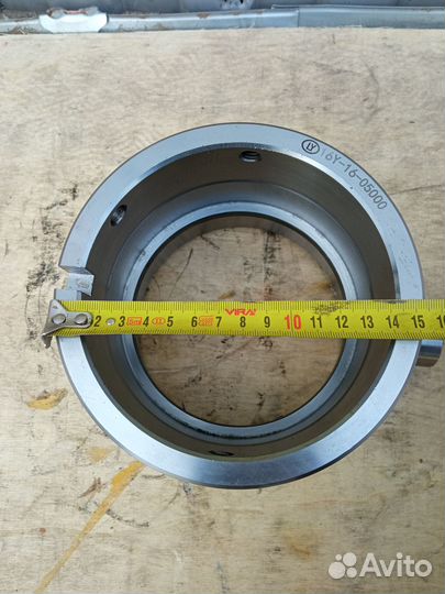 Крышка подшипника (правый) SD16 16Y-16-05000