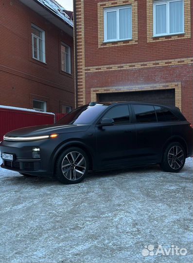 Оклейка китайских авто пленкой