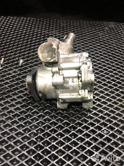 Насос гур audi A6 3.0 tdi asb 8E0145155T