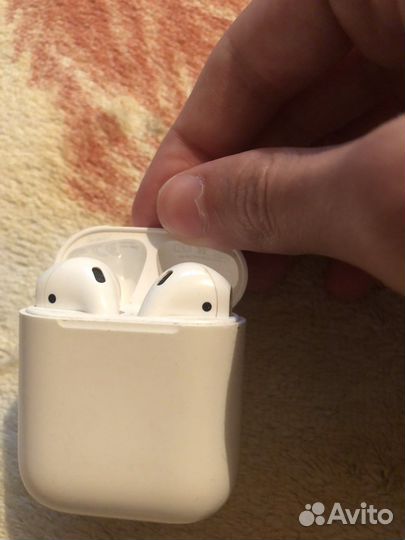 Airpods 1