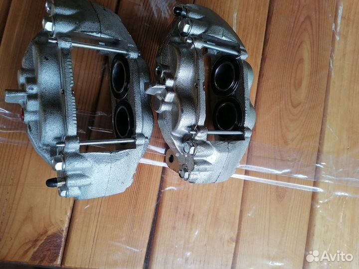 Суппорт toyota land cruiser 200
