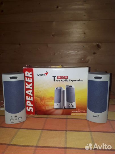 Колонки для компьютера genius-205b
