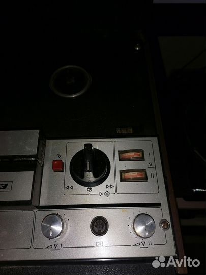 Катушечный магнитофон маяк 203
