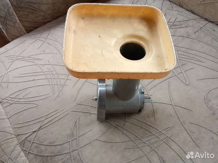 Запчасть от мясорубки