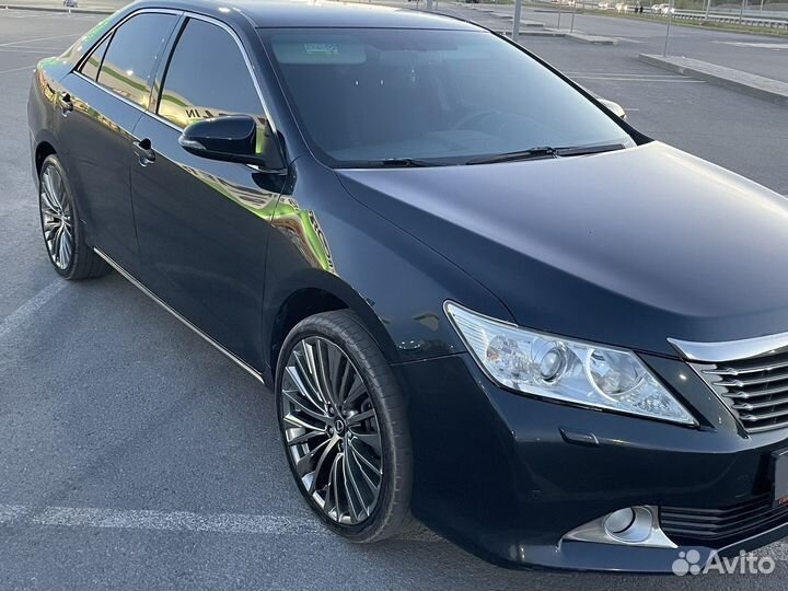 Toyota Camry 2.5 AT, 2013, 135 000 км