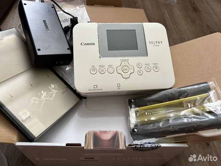 Фотопринтер canon selphy CP1000+комплект новый
